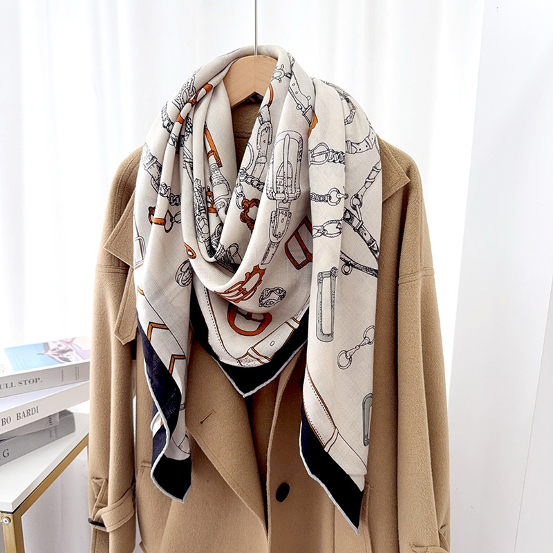 Bufanda Cálida de Invierno con - Luxury Bags Hong Kong reseña y precio