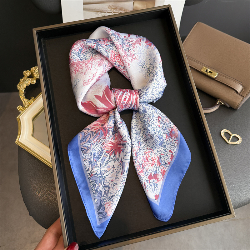 Pañuelo de diseño de lujo con  - Luxury Bags In China reseña y precio