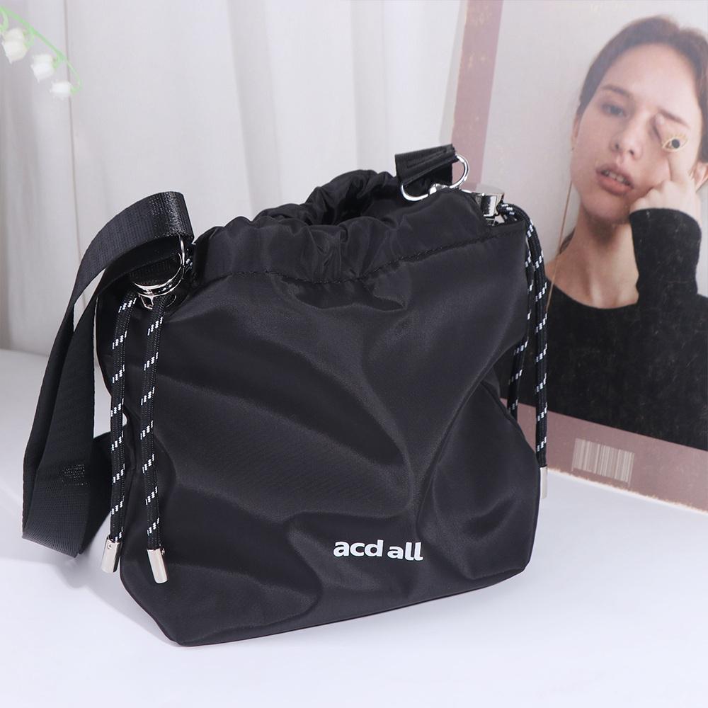 Elegante bolso tipo cubo con c - Luxury Bags Storage reseña y precio