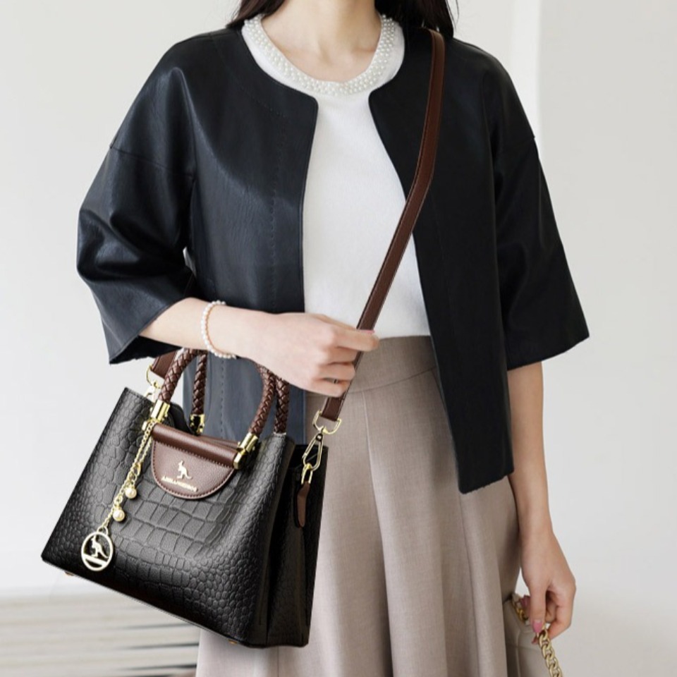 Bolso de mano informal de cuer - Luxury Bags Storage reseña y precio