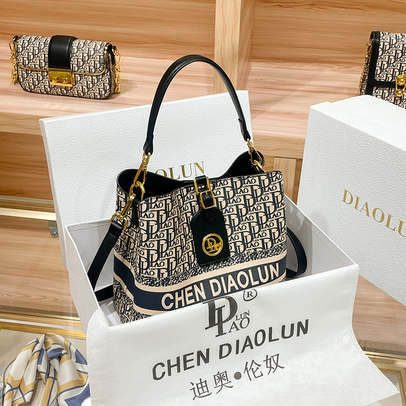 Bolso de Mano Clásico Popular  - Luxury Bags Sale reseña y precio